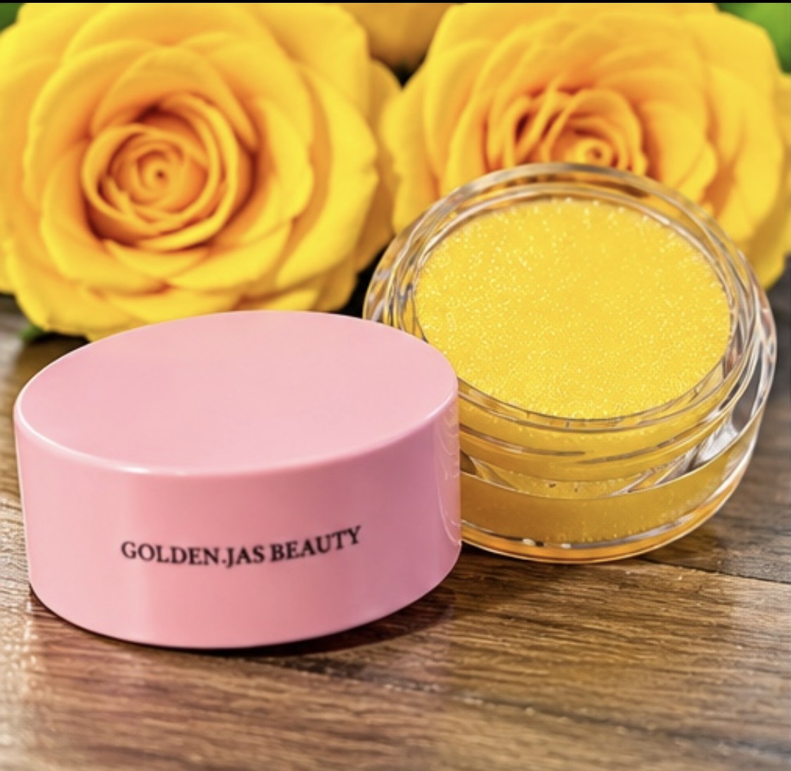 Goldenjasbeauty Soft Vanilla Lip Scrub + Balm 2-in-1